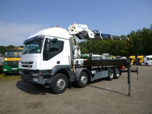 Iveco AT340T45 8X4 RHD + Pesci SPE560